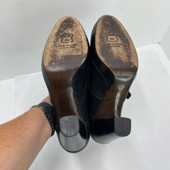 Stuart Weitzman Wing Tip Paltform Pump Black Leather Women 9 Vintage Style Heel - Picture 8 of 12